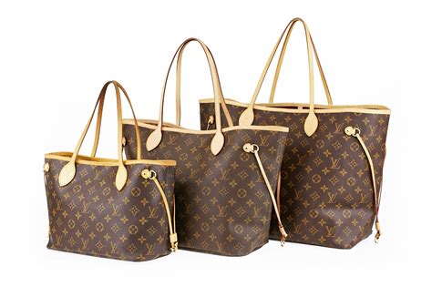 largest louis vuitton neverfull bag.